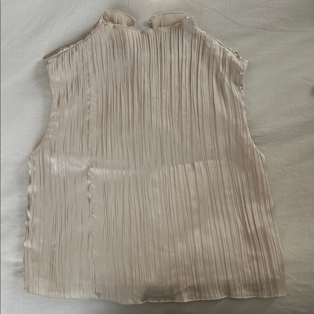 Abercrombie beige blouse